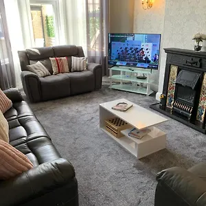 Holiday home Heather Glen. Six Bedroom Near The Sea., Blackpool