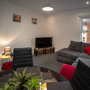 Apartment 03 Springfield - Sleeps 4, Blackpool